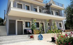Ta Didymakia Apartments.
